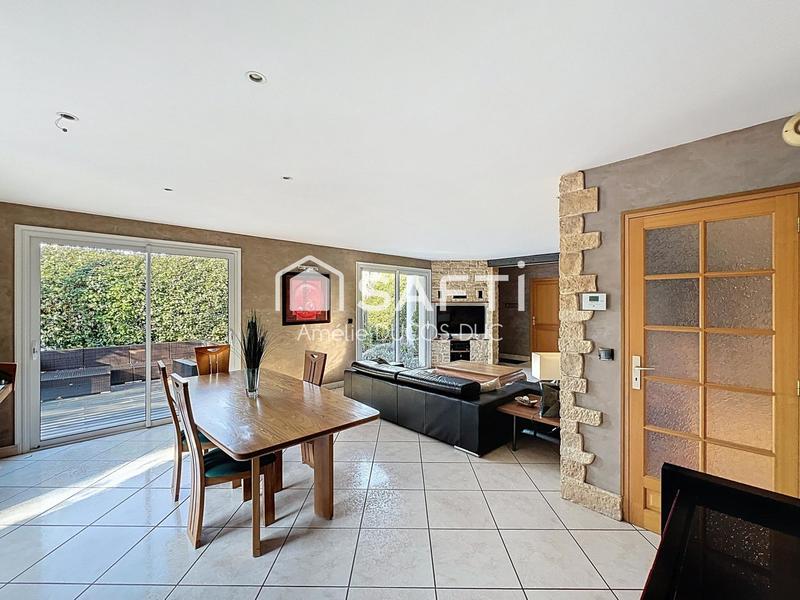 Maison - 150 m² - 6 pièces