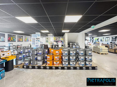 Local commercial - 208 m²