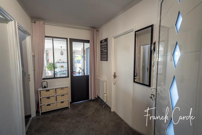 Maison - 159 m² - 8 pièces