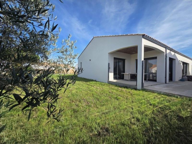 Maison contemporaine - 145 m² - 4 pièces