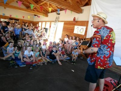 Spectacle jeune public - le tour du monde de M. Zouglouglou