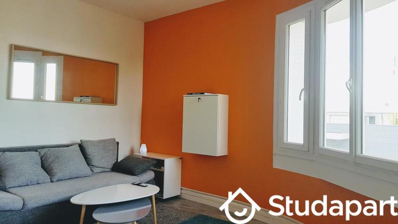 Chambre - 38 m² - 1 pièce