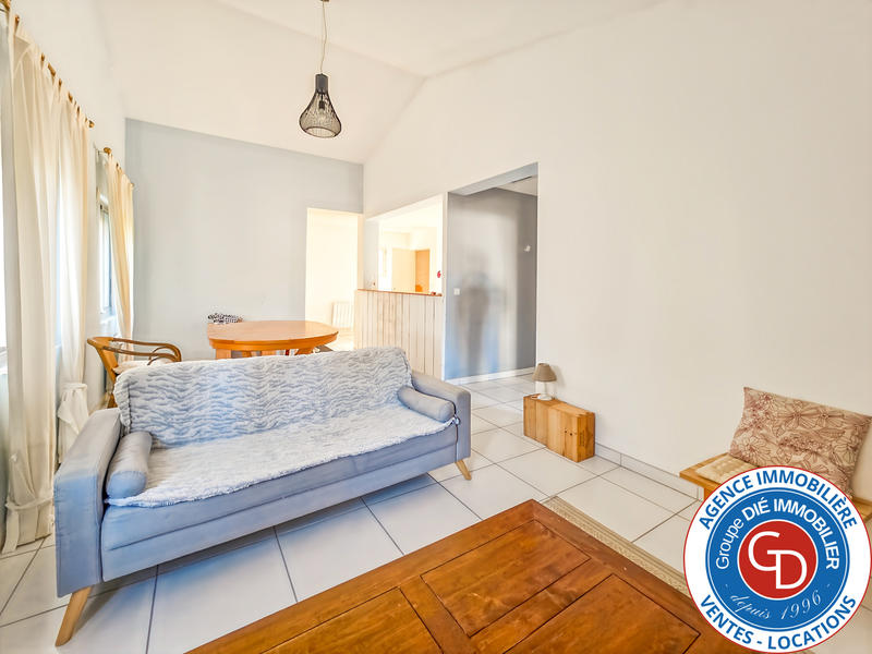 Maison - 83 m² - 4 pièces