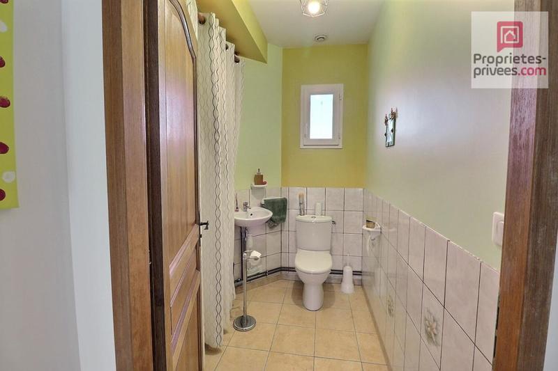 Maison - 157 m² - 8 pièces