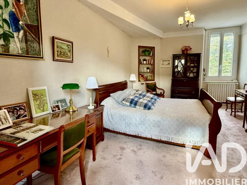 Maison de village - 257 m² - 3 pièces