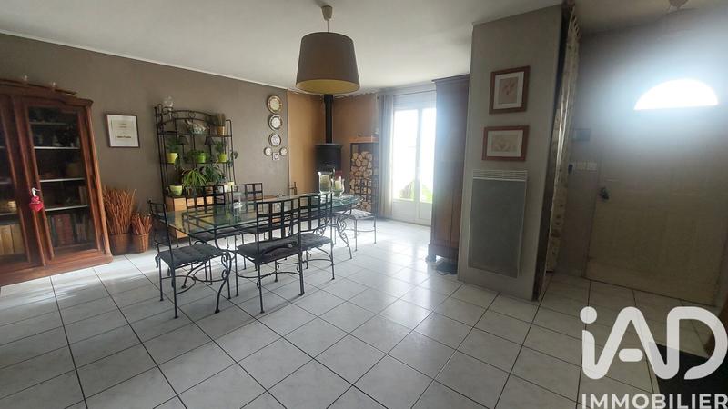 Maison - 93 m² - 5 pièces