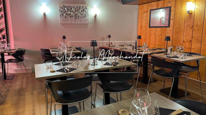 Local commercial - 150 m² - 3 pièces