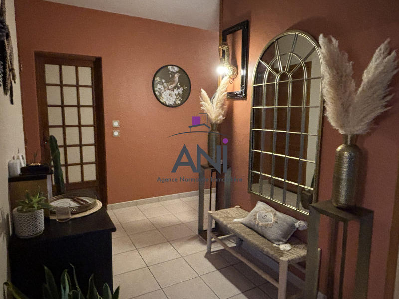 Maison - 204 m² - 7 pièces