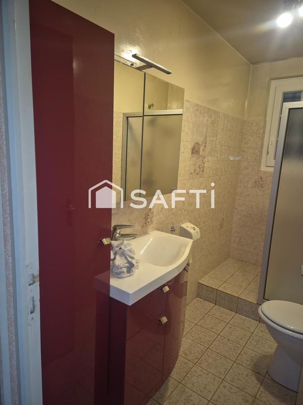 Maison - 210 m² - 7 pièces