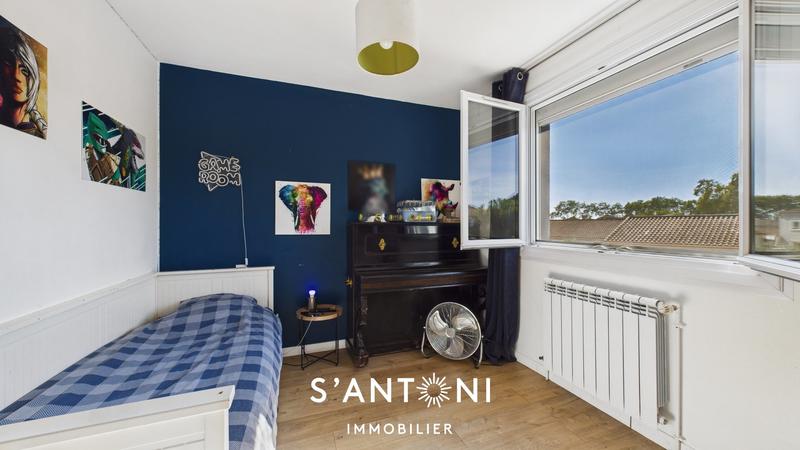 Appartement - 108 m² - 4 pièces