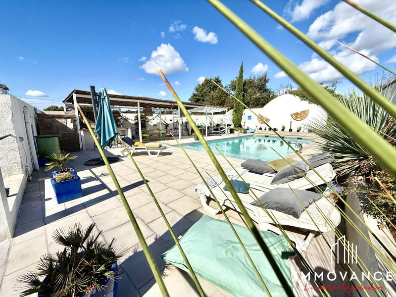 Maison - 190 m² - 8 pièces