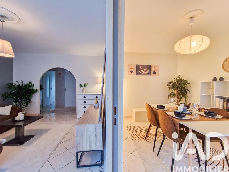 Appartement - 74 m² - 3 pièces