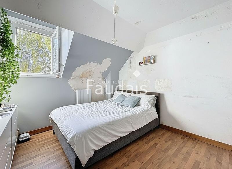 Appartement - 118 m² - 6 pièces