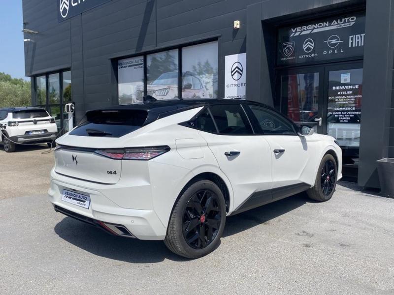 Ds Ds 4 II Bluehdi 130 Performance Line + Auto