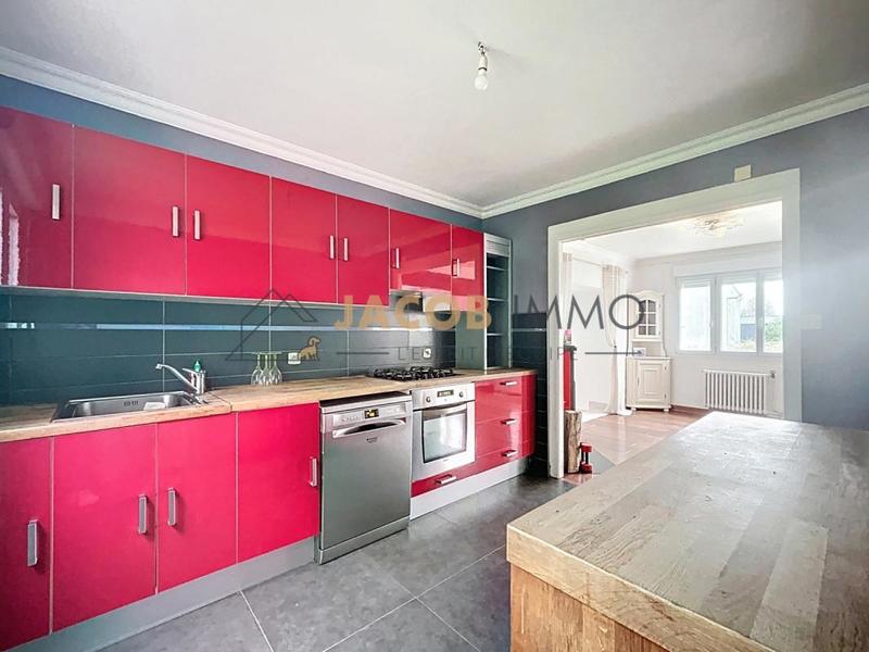 Maison - 142 m² - 6 pièces