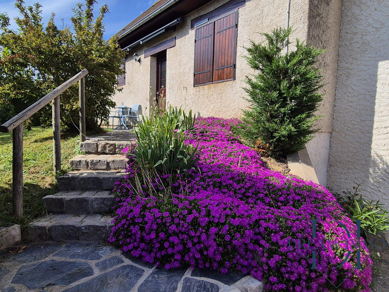 Maison traditionnelle - 120 m² - 6 pièces