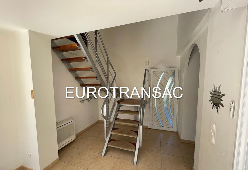 Maison - 111 m² - 4 pièces