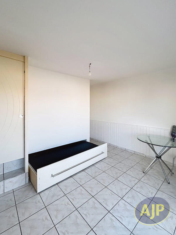 Appartement - 19 m² - 1 pièce