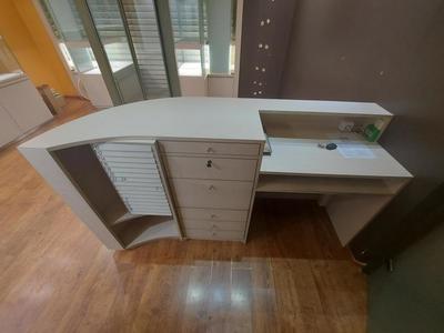 Local commercial - 36 m² - 2 pièces