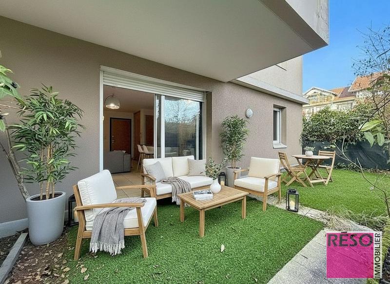 Appartement - 49 m² - 2 pièces