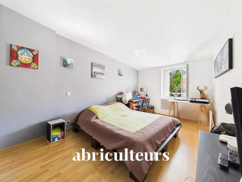 Maison de village - 94 m² - 5 pièces