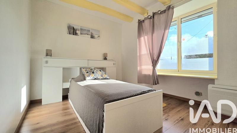 Maison - 226 m² - 8 pièces