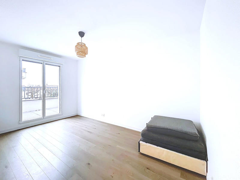 Appartement - 102 m² - 5 pièces