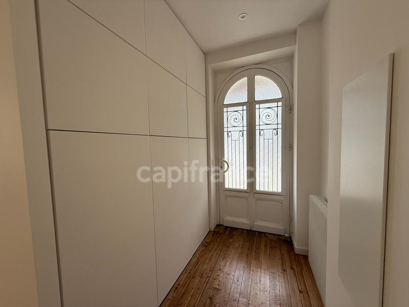 Appartement - 77 m² - 3 pièces
