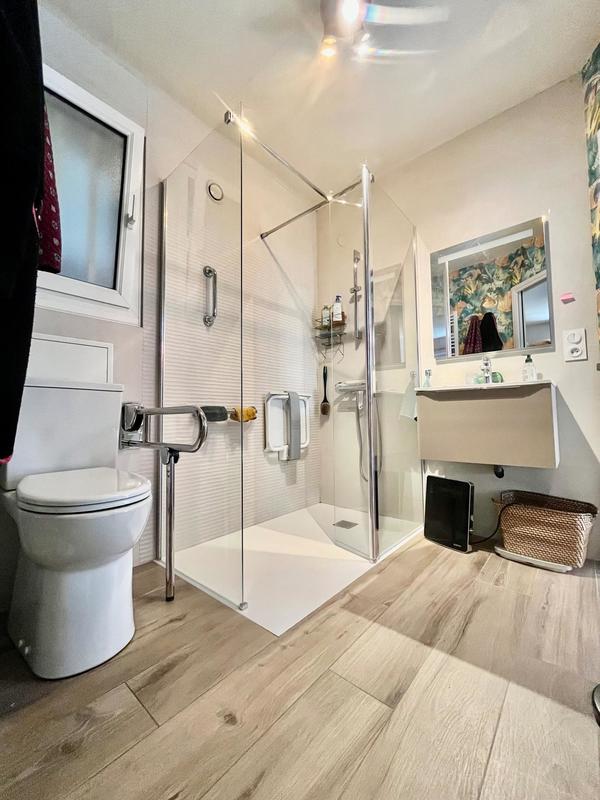 Maison - 140 m² - 7 pièces