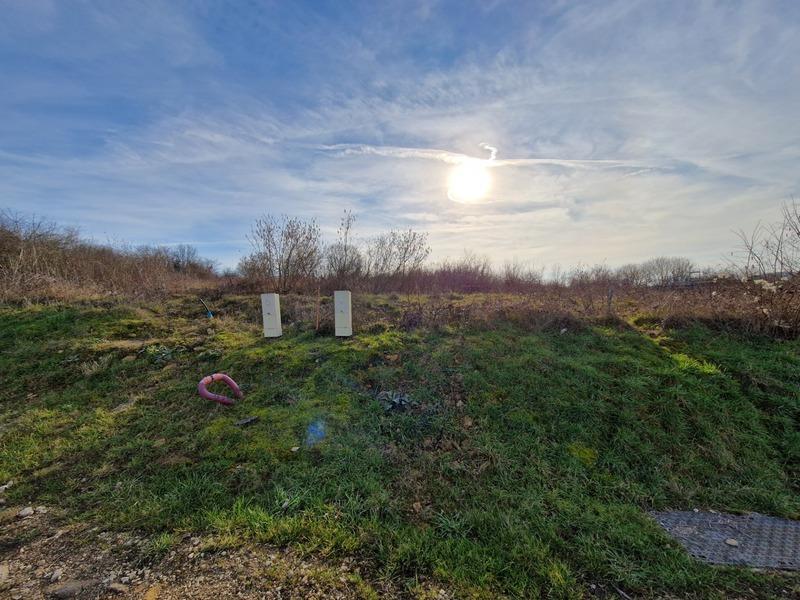 Terrain constructible - 1 495 m²
