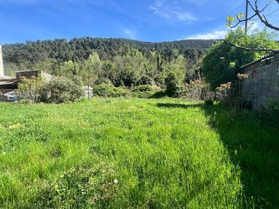 Terrain constructible - 605 m²