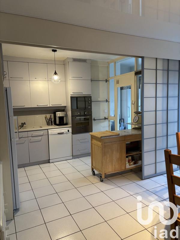 Appartement - 172 m² - 8 pièces