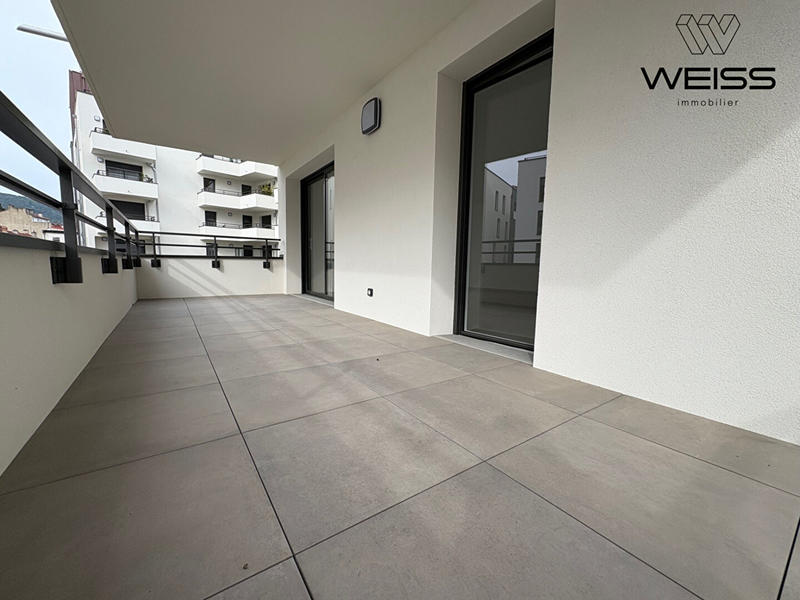 Appartement - 104 m² - 4 pièces