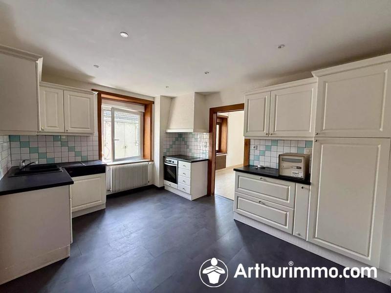 Appartement - 104 m² - 4 pièces