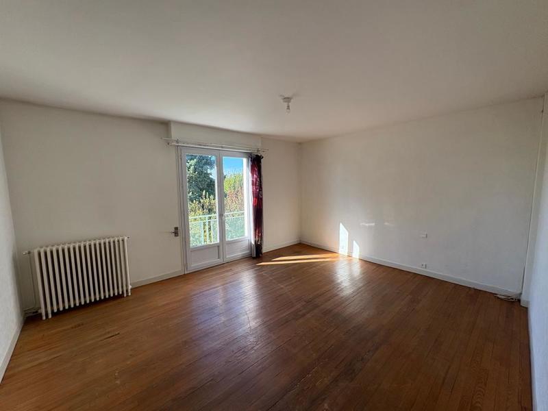 Maison - 206 m² - 6 pièces