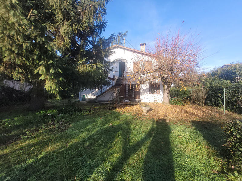 Maison - 176 m² - 7 pièces