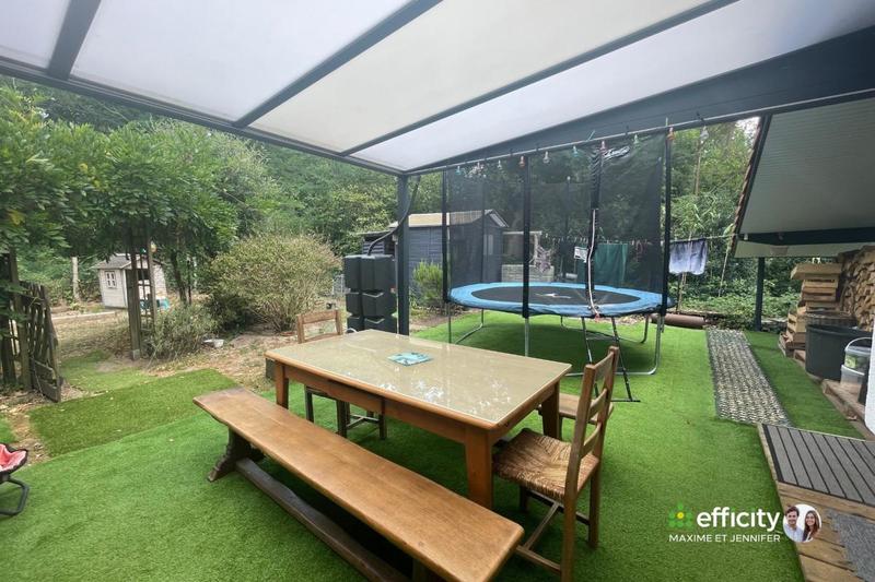 Maison - 92 m² - 5 pièces