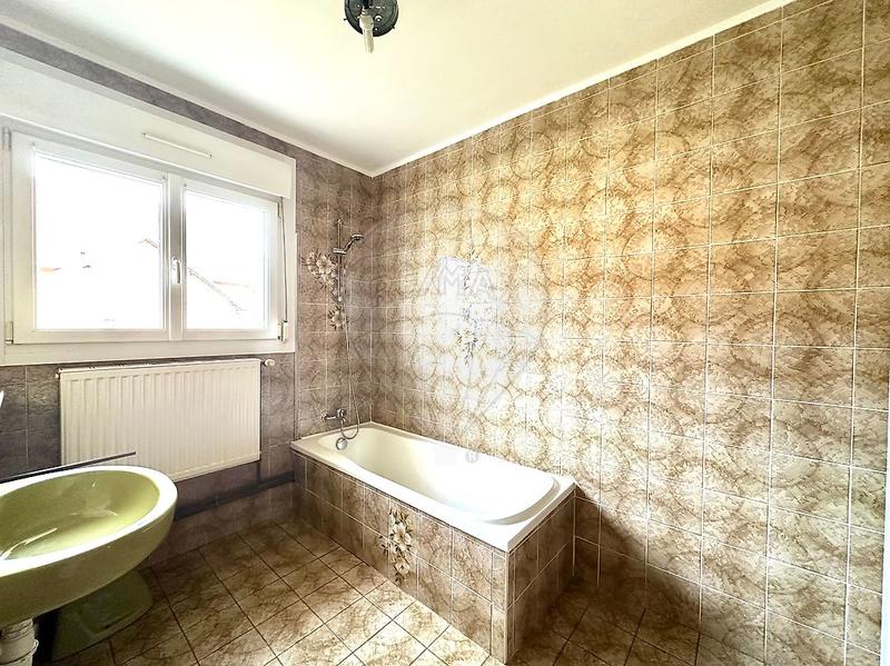 Appartement - 75 m² - 4 pièces