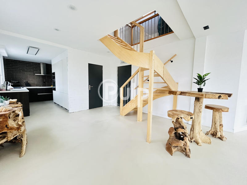 Duplex - 121 m² - 3 pièces