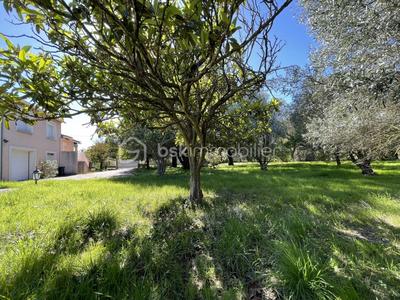 Maison traditionnelle - 120 m² - 6 pièces