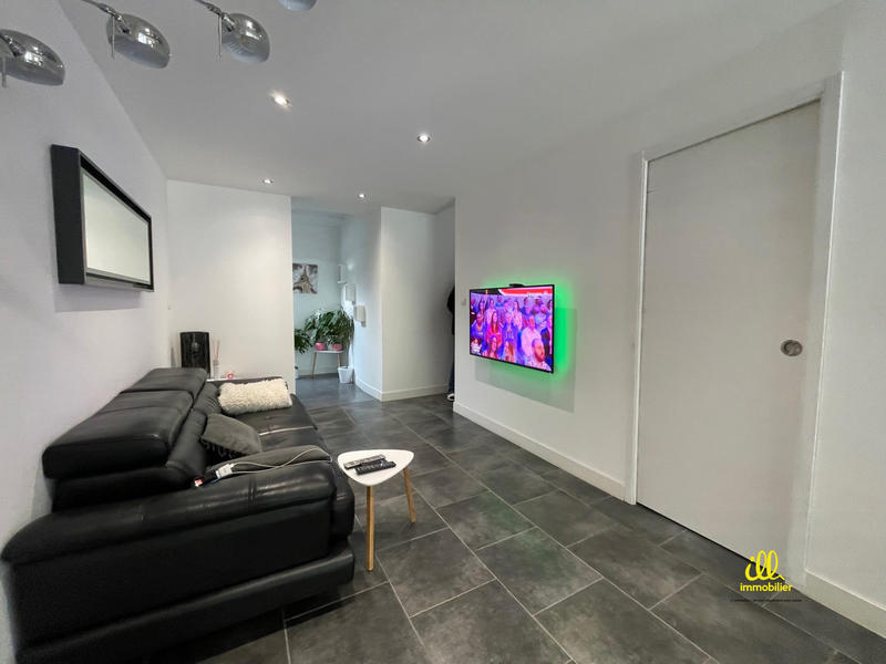 Maison - 188 m² - 6 pièces