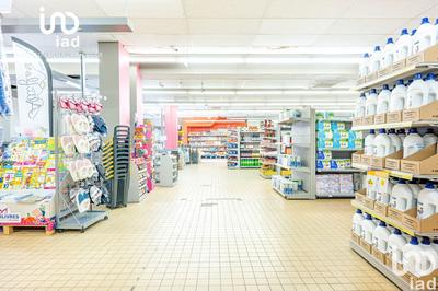 Local commercial - 2 000 m²