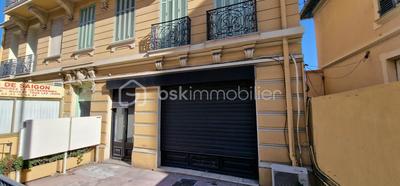 Studio - 28 m² - 1 pièce