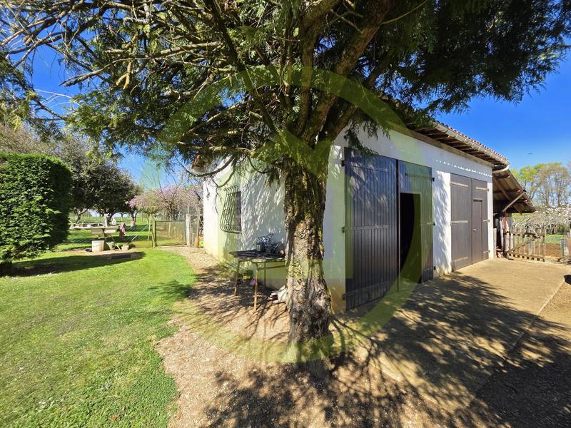 Maison - 158 m² - 4 pièces