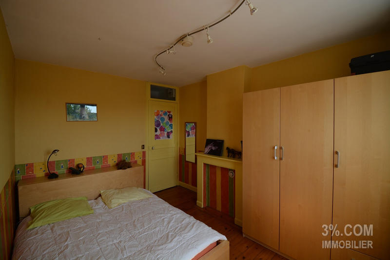 Maison - 260 m² - 7 pièces