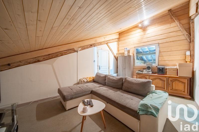 Maison - 191 m² - 7 pièces