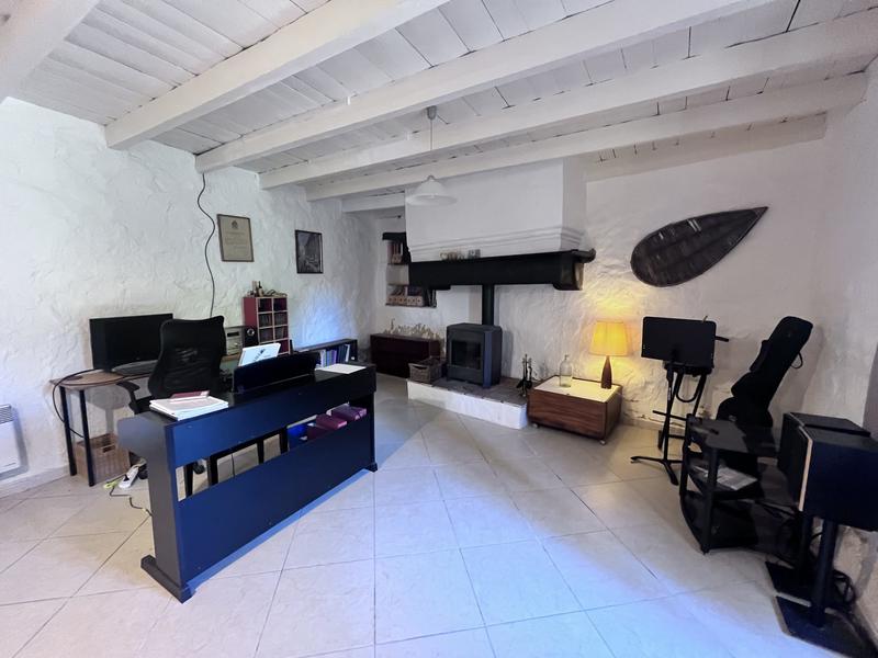 Maison traditionnelle - 143 m² - 8 pièces