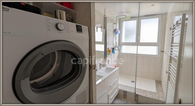 Appartement - 79 m² - 5 pièces