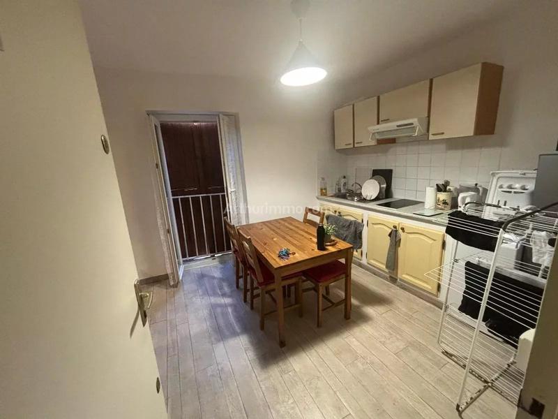 Immeuble - 219 m² - 8 pièces