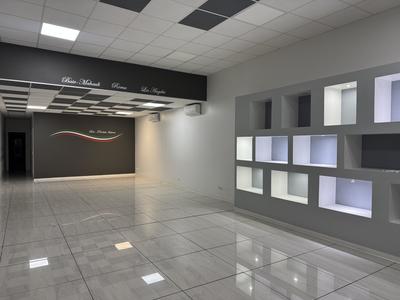 Local commercial - 165 m² - 3 pièces